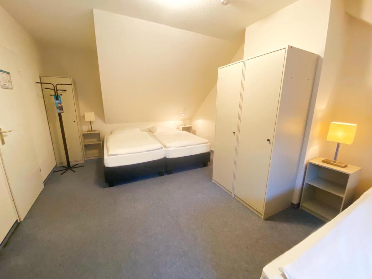 Kaiserswerth Bed & Breakfast *
